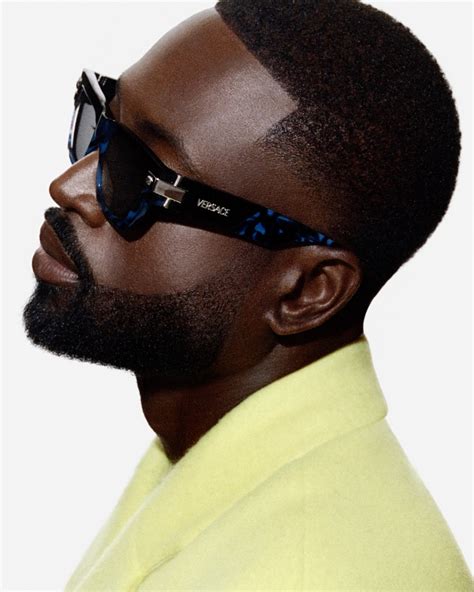 dwayne wade versace sunglasses|Dwyane Wade Fronts New Versace Eyewear Campaign.